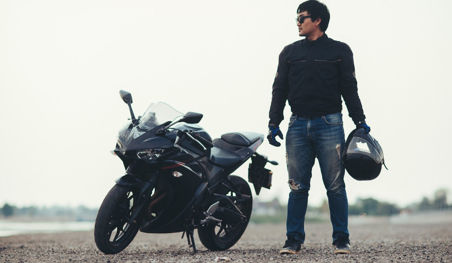 Two Wheels, One City: Discovering Hyderabad Through Bike Rentals